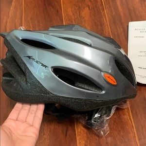 Avenir Avenue bicycle helmet